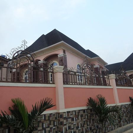 De-Zone Hotel Ikotun Bagian luar foto