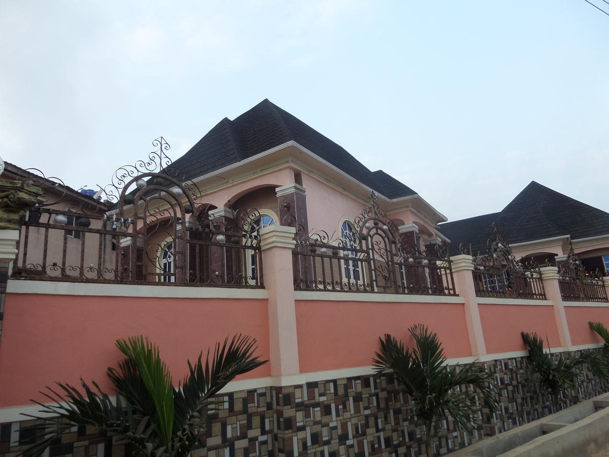 De-Zone Hotel Ikotun Bagian luar foto